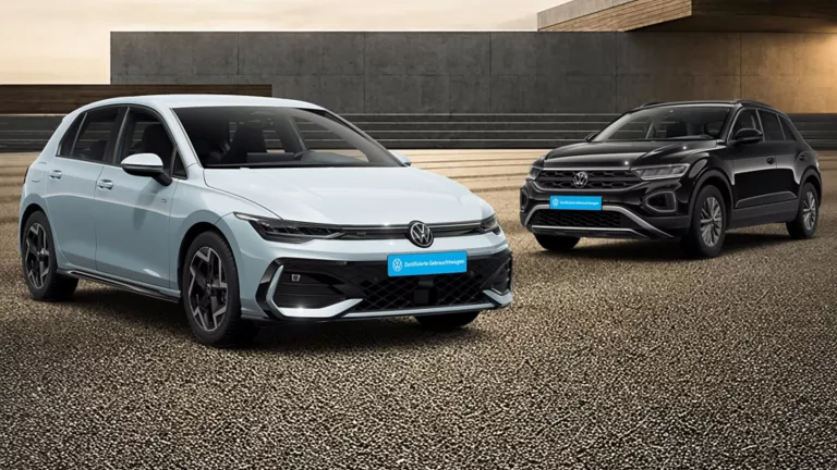VW Golf und VW T-Roc.