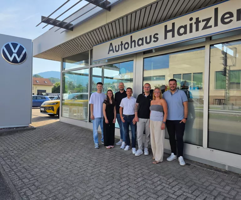 Das Team des Autohauses Haitzler.