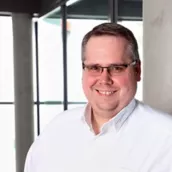 Sven Sauer