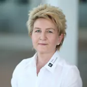 Manuela Heering