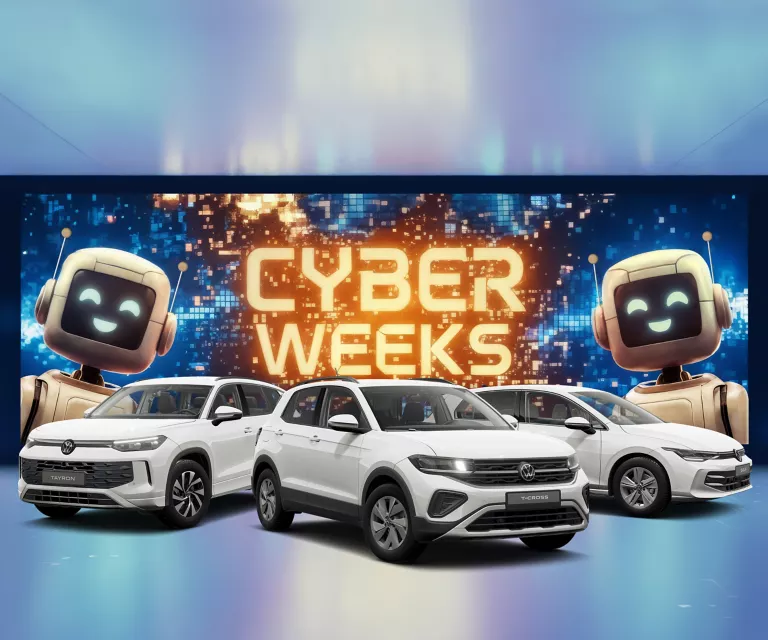 Drei VW-Modelle vor leuchtendem "CYBER WEEKS"-Schriftzug und zwei lächelnden Roboter.