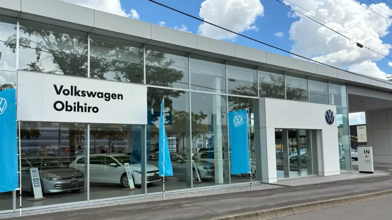 ディーラーの位置写真