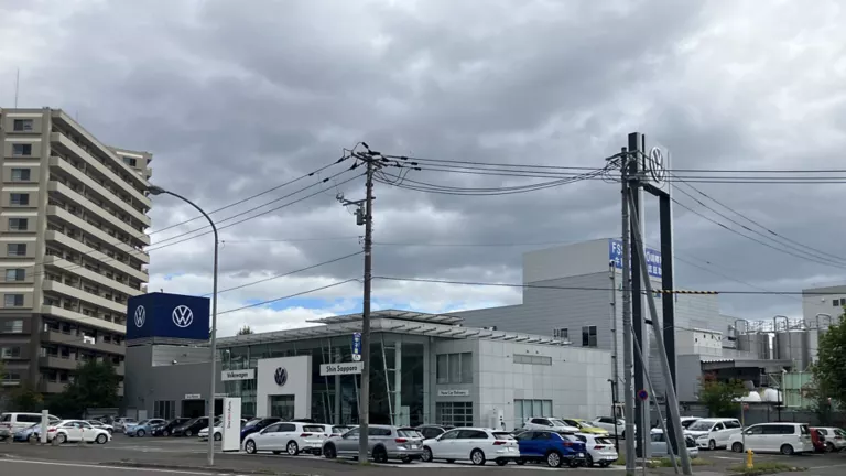 ディーラーの位置写真