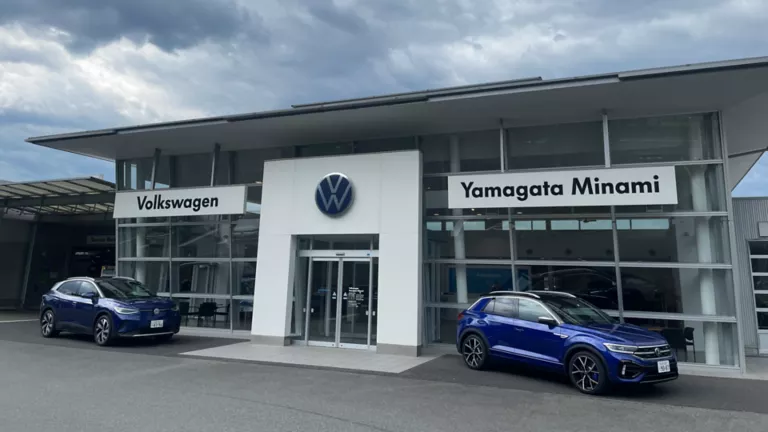 ディーラーの位置写真