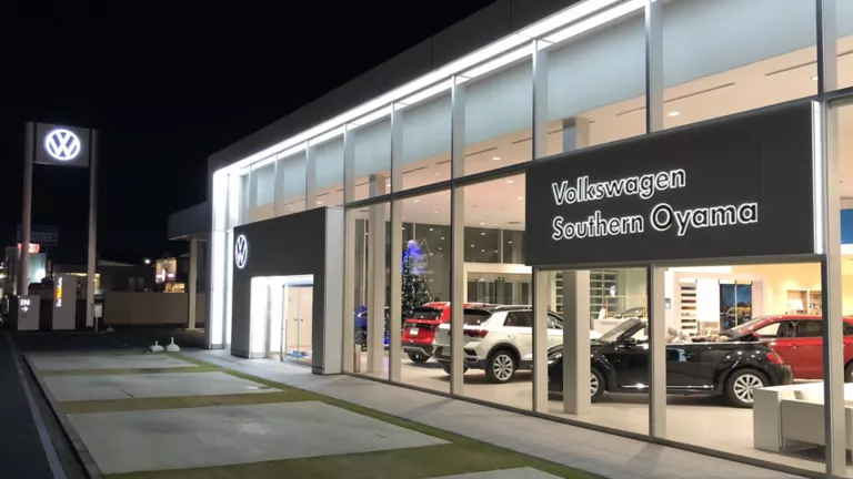 ディーラーの位置写真