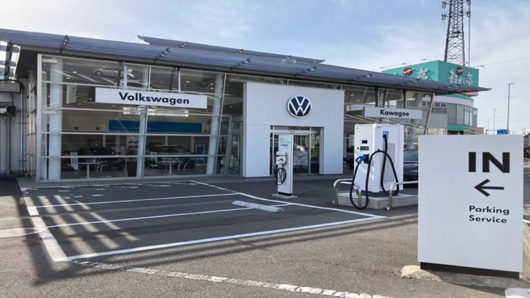 ディーラーの位置写真