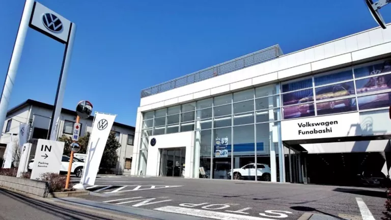 ディーラーの位置写真