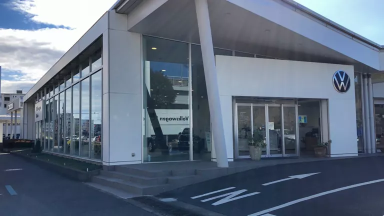 ディーラーの位置写真