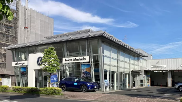 ディーラーの位置写真