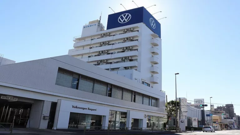 ディーラーの位置写真