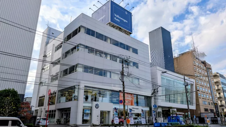 ディーラーの位置写真