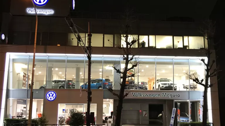 ディーラーの位置写真