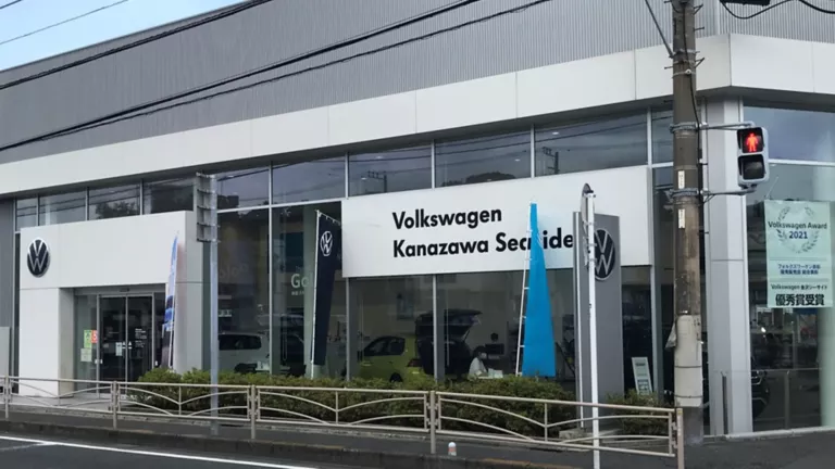 ディーラーの位置写真