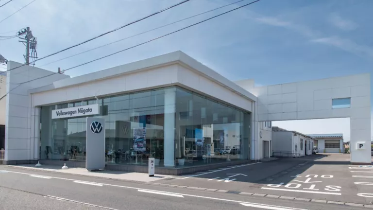 ディーラーの位置写真