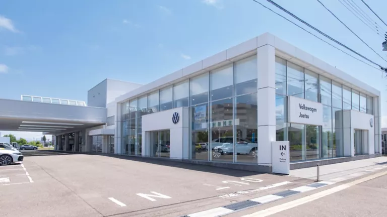 ディーラーの位置写真