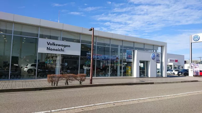 ディーラーの位置写真