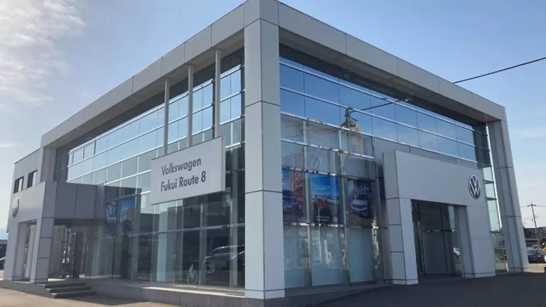 ディーラーの位置写真