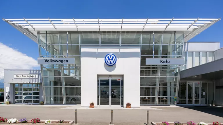 ディーラーの位置写真