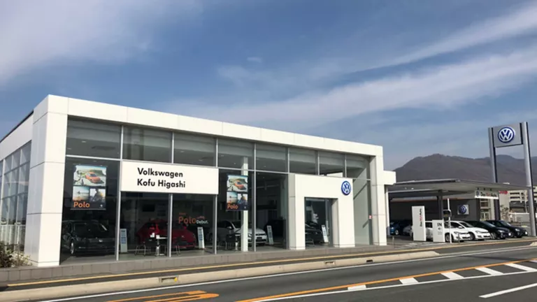 ディーラーの位置写真