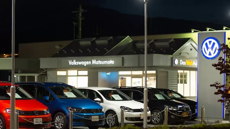 ディーラーの位置写真