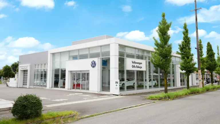 ディーラーの位置写真