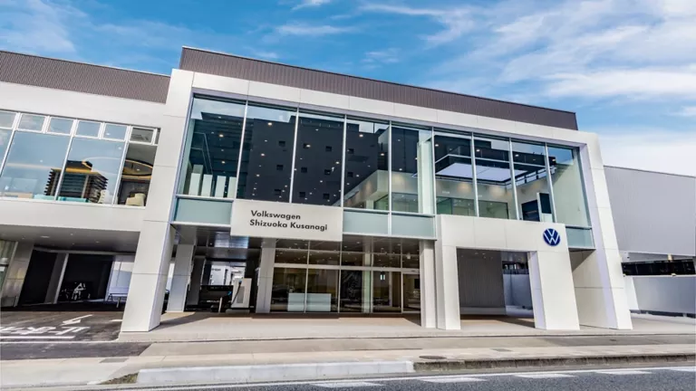 ディーラーの位置写真