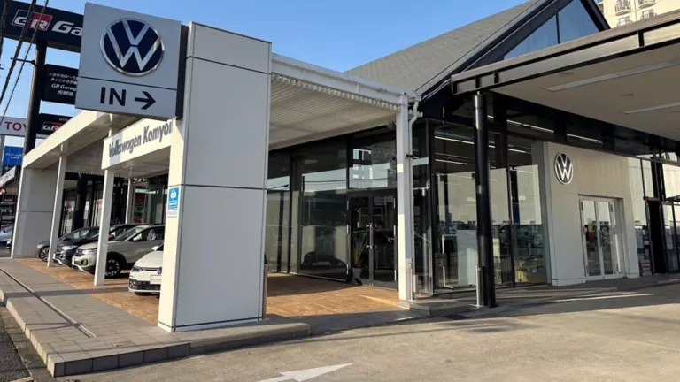 ディーラーの位置写真