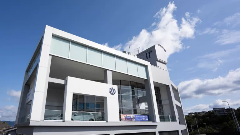 ディーラーの位置写真