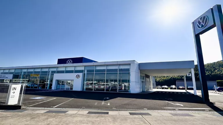 ディーラーの位置写真