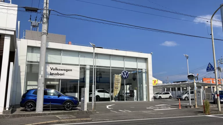 ディーラーの位置写真