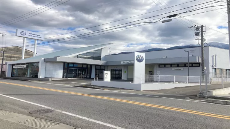 ディーラーの位置写真