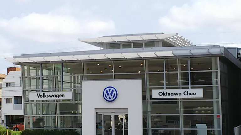 ディーラーの位置写真