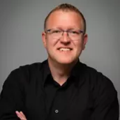 Andreas  Schneider