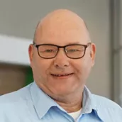 Axel  Suck