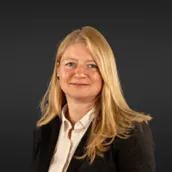 Claudia Oeser