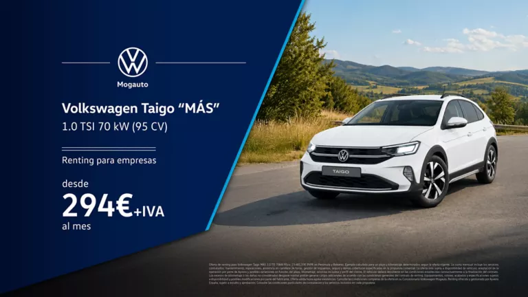 Volkswagen Taigo MÁS blanco parado en una zona rural