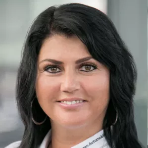Carolin Züge 	