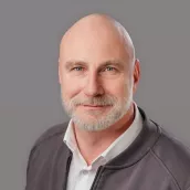 Holger Suckow