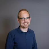 Dennis Riebandt