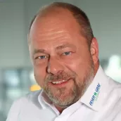 Dietmar  Kolb