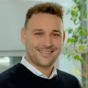 Dominik  Inoks