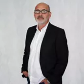 Manfred Götz