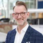 Torben  Henkel