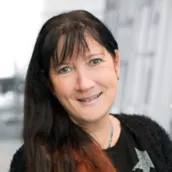 Iris Schmidt