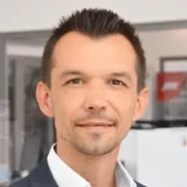Jakob Simon