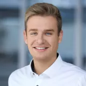 Joshua Übelhör