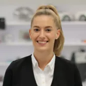 Julia Hack