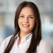 Julia  Sonnenberg