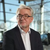 Winfried Kuschmierz  