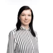 Laura  Fandrich 